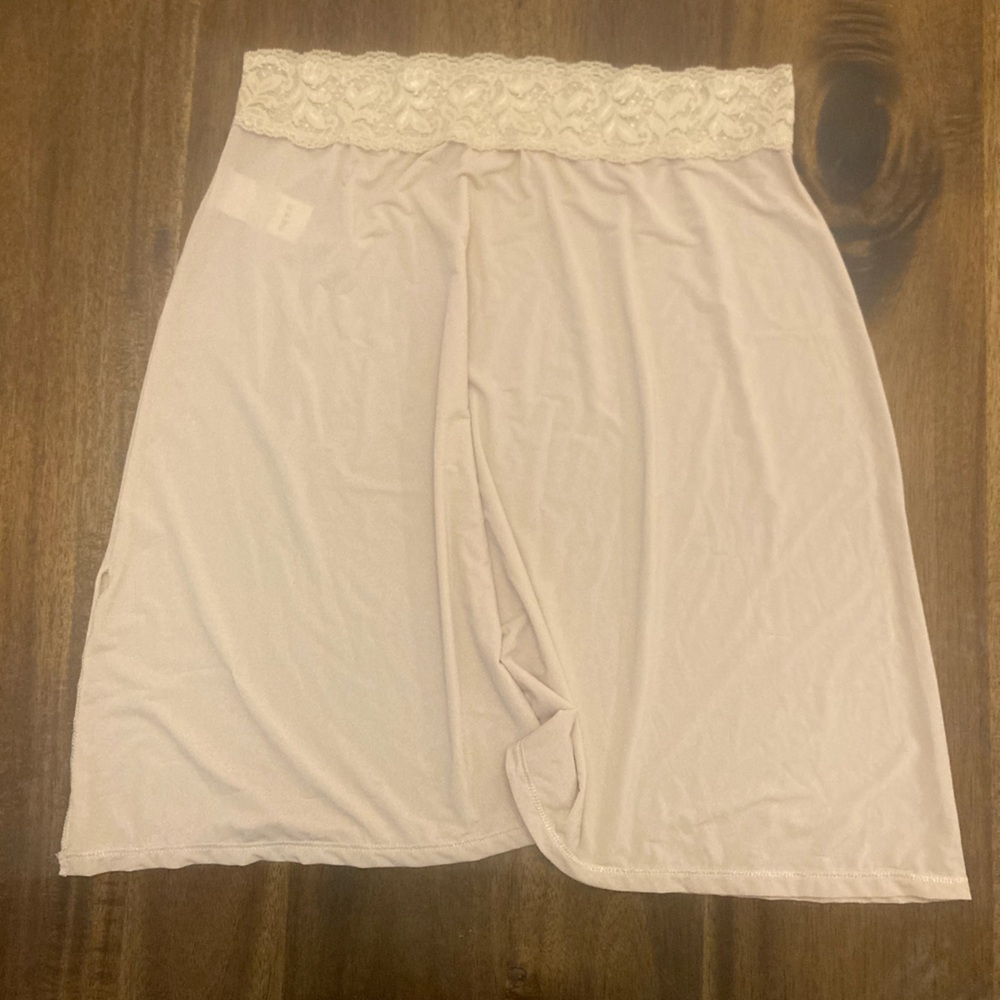 3/$12 Vassarette slip